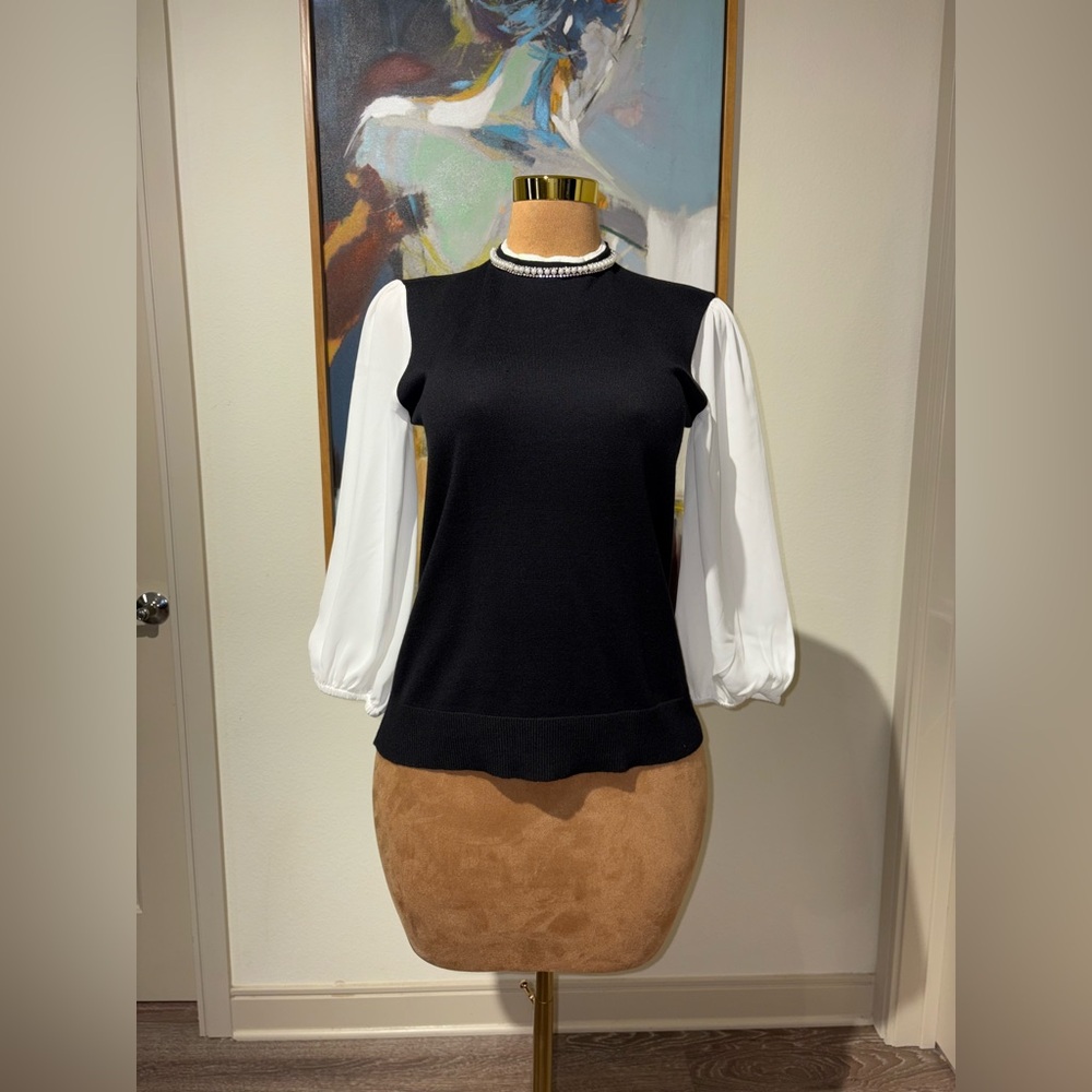 Cable & Gauge Black and White Blouse with Bishop Sleeves